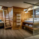Bleu Infini - Ovo Network Chalet
